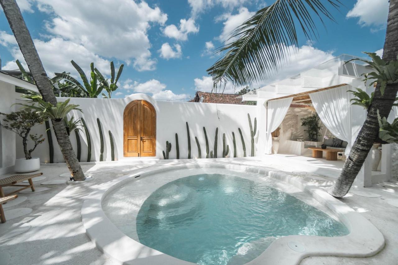 Bohemian Jogja Villas With Private Pool Kejayan Ngoại thất bức ảnh