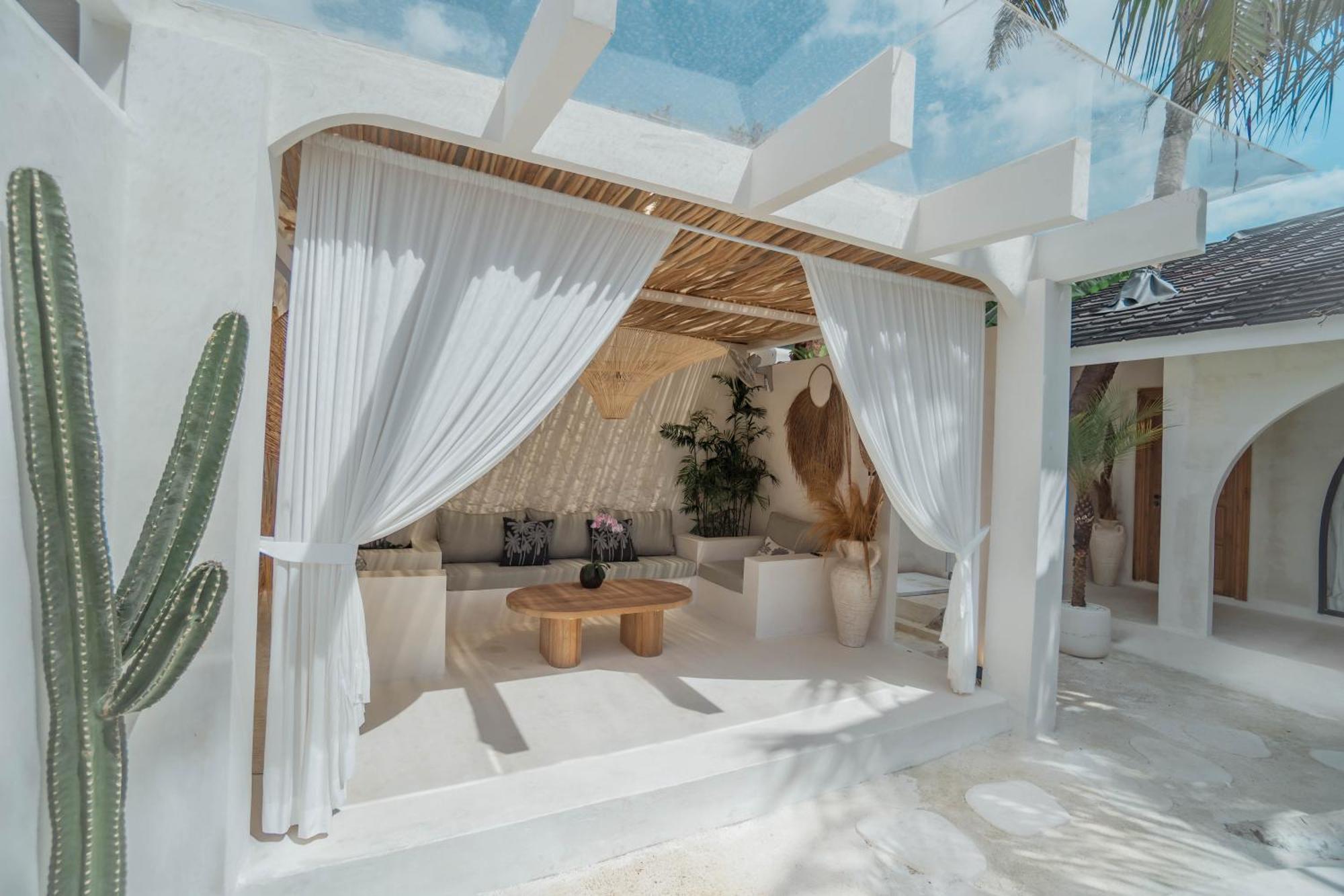 Bohemian Jogja Villas With Private Pool Kejayan Ngoại thất bức ảnh