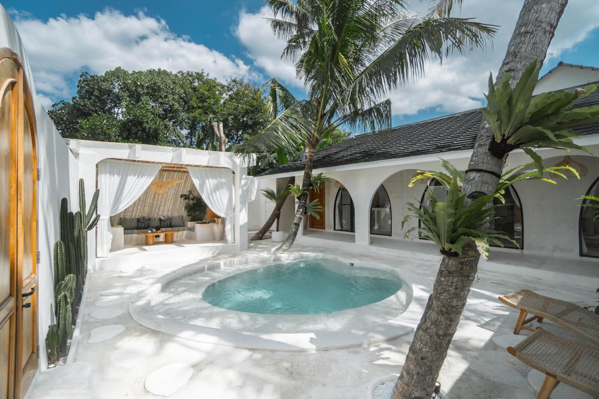 Bohemian Jogja Villas With Private Pool Kejayan Ngoại thất bức ảnh