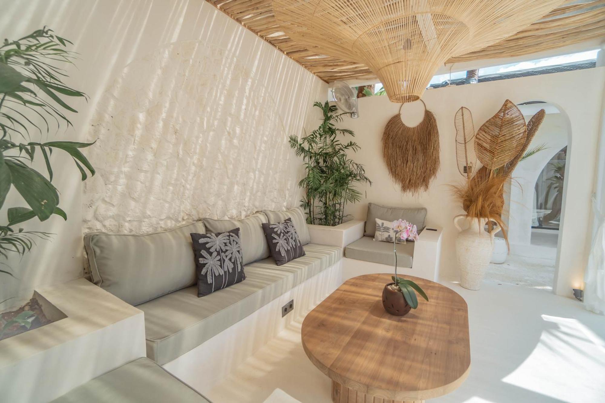 Bohemian Jogja Villas With Private Pool Kejayan Ngoại thất bức ảnh